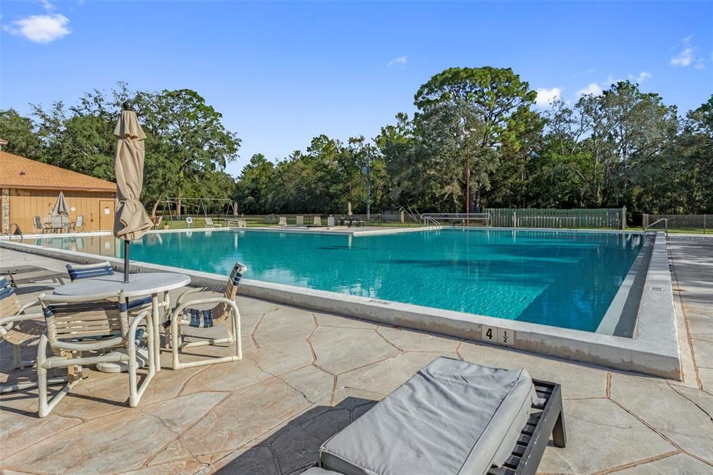 For Sale: $349,900 (3 beds, 2 baths, 1847 Square Feet)