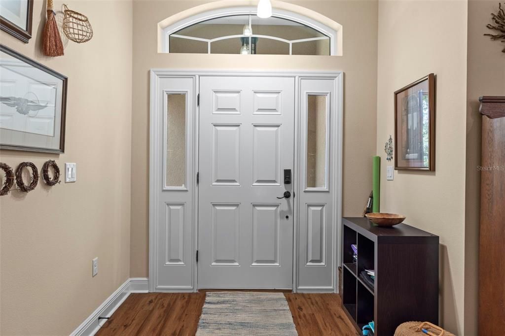 For Sale: $349,900 (3 beds, 2 baths, 1847 Square Feet)