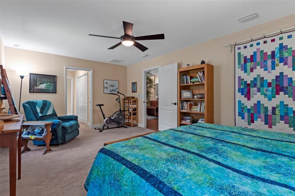 For Sale: $349,900 (3 beds, 2 baths, 1847 Square Feet)
