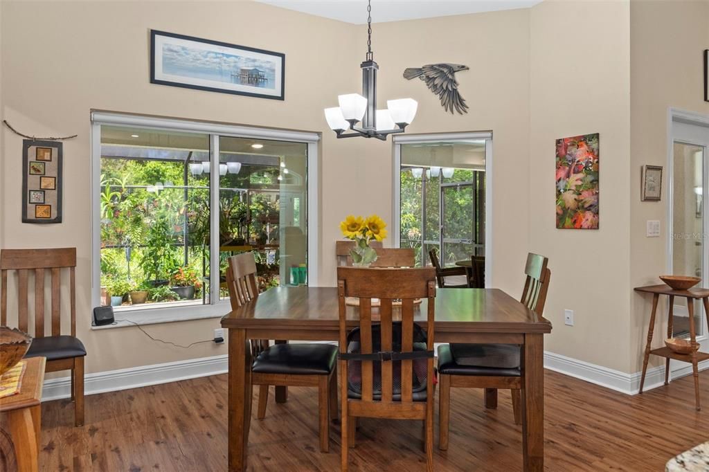 For Sale: $349,900 (3 beds, 2 baths, 1847 Square Feet)