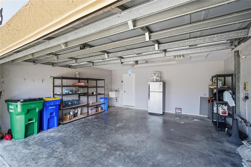For Rent: $3,290 (4 beds, 3 baths, 2470 Square Feet)
