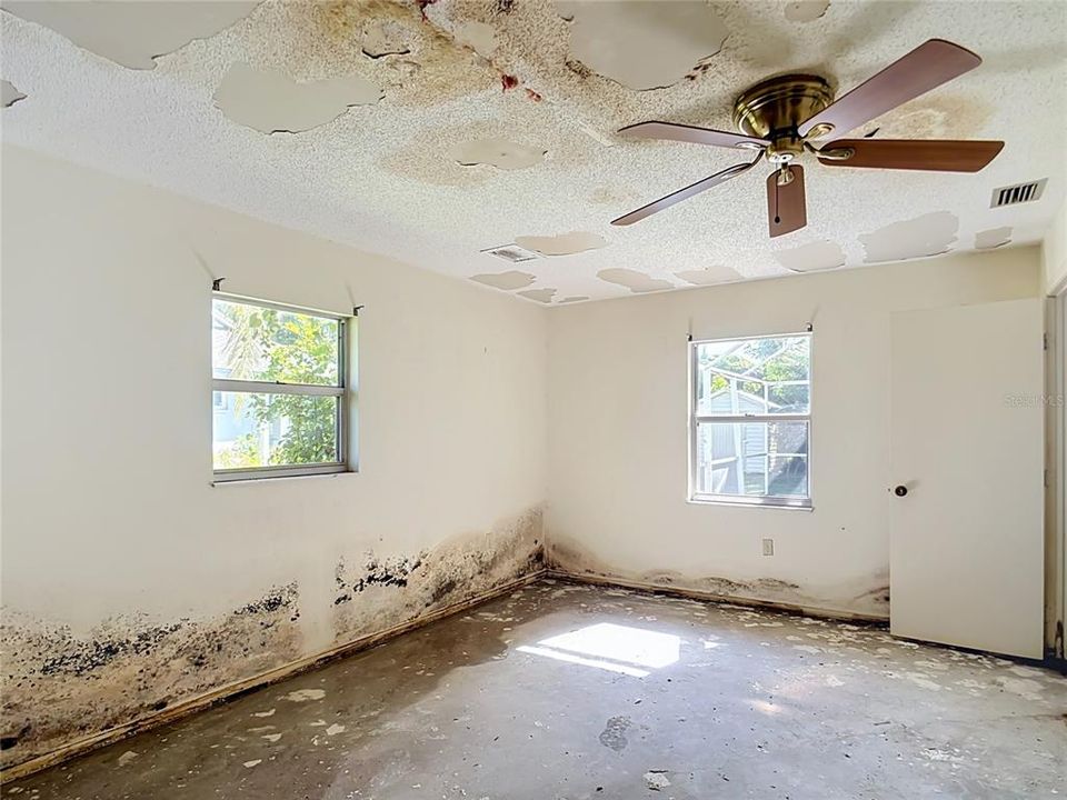 En Venta: $170,000 (2 camas, 2 baños, 1160 Pies cuadrados)