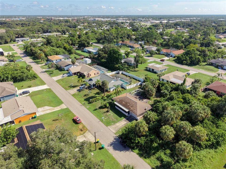 En Venta: $170,000 (2 camas, 2 baños, 1160 Pies cuadrados)
