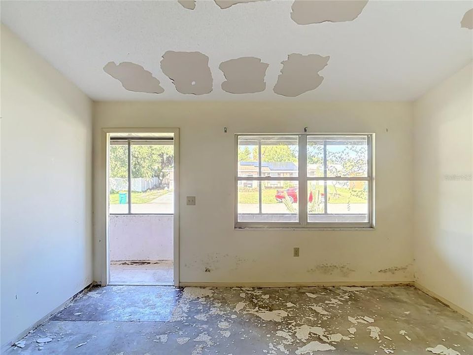 En Venta: $170,000 (2 camas, 2 baños, 1160 Pies cuadrados)