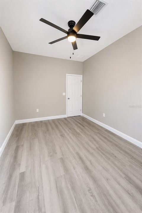 For Sale: $435,000 (3 beds, 2 baths, 1677 Square Feet)