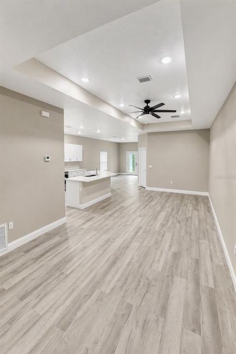 For Sale: $435,000 (3 beds, 2 baths, 1677 Square Feet)