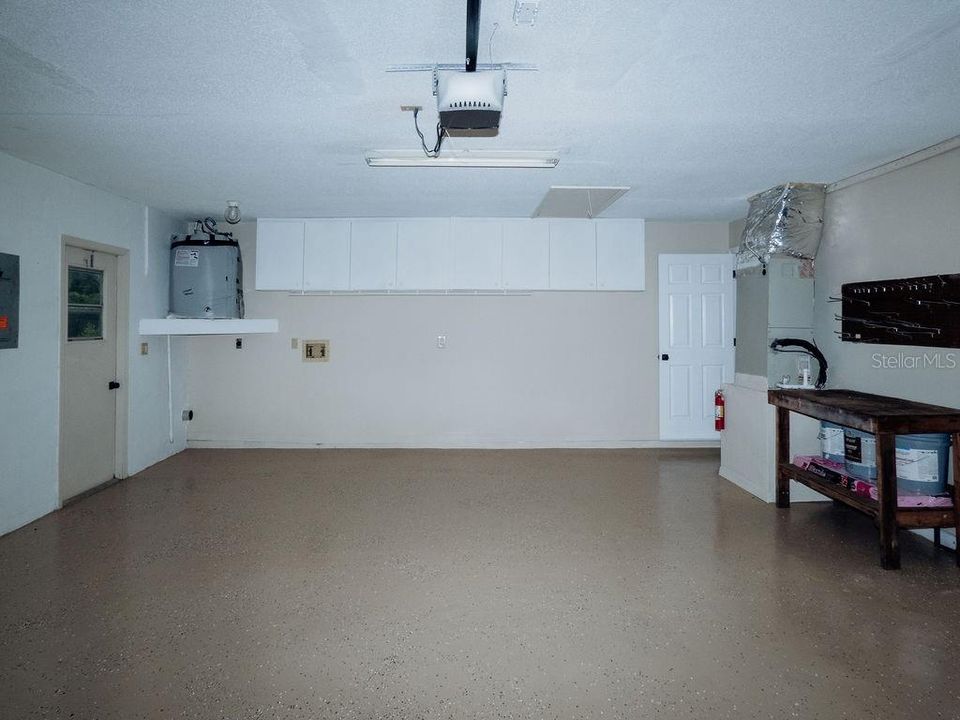 For Sale: $249,900 (3 beds, 2 baths, 1523 Square Feet)