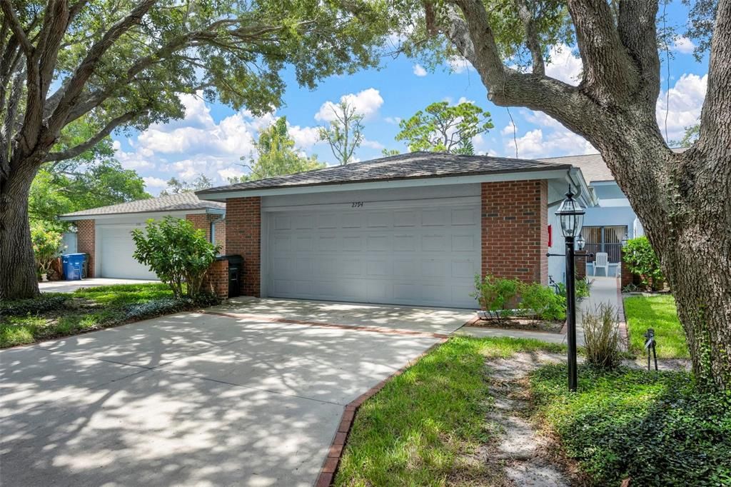 For Sale: $349,000 (2 beds, 2 baths, 1697 Square Feet)