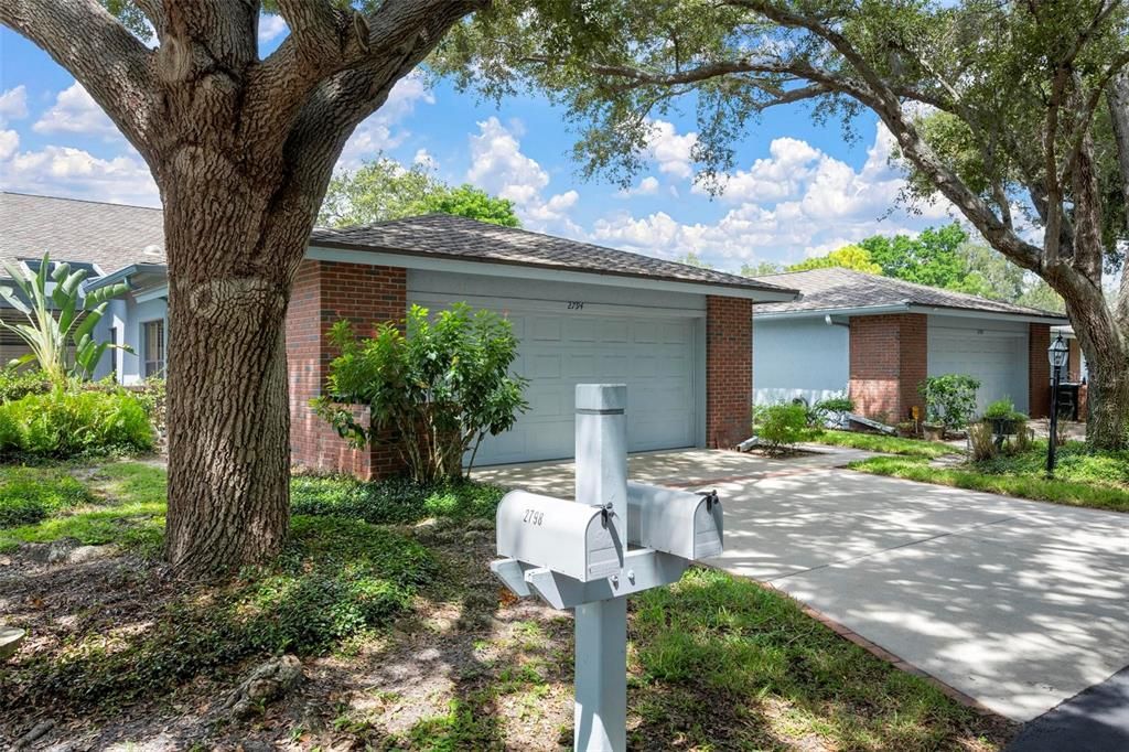 For Sale: $349,000 (2 beds, 2 baths, 1697 Square Feet)