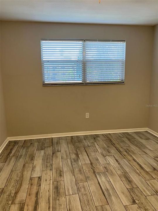 For Rent: $1,600 (2 beds, 1 baths, 1140 Square Feet)
