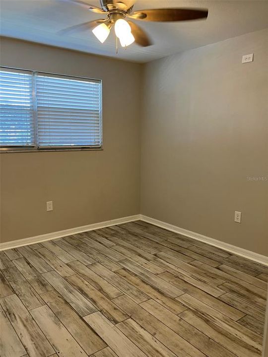 For Rent: $1,600 (2 beds, 1 baths, 1140 Square Feet)