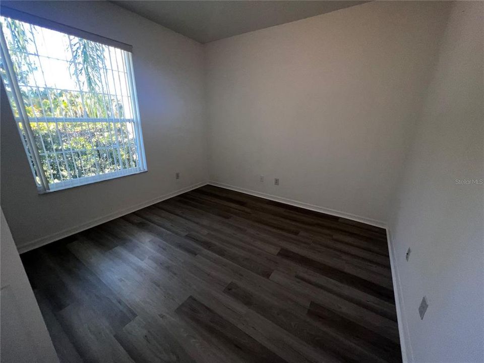 For Rent: $2,995 (4 beds, 2 baths, 2047 Square Feet)