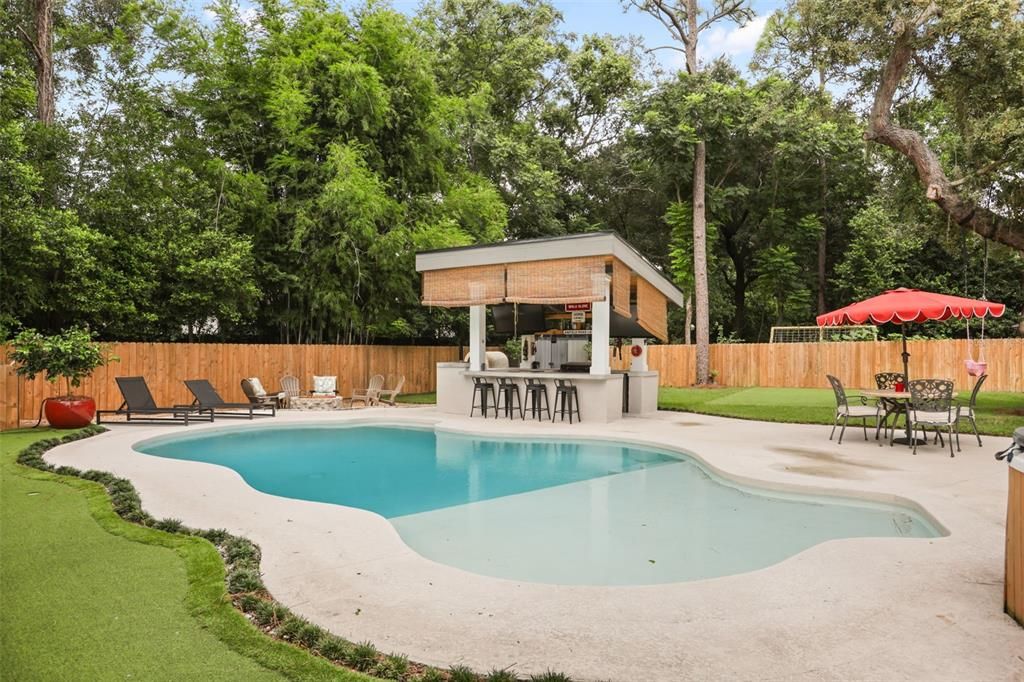 En Venta: $1,050,000 (4 camas, 2 baños, 2884 Pies cuadrados)