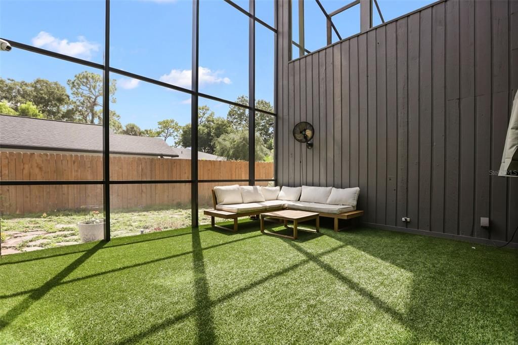 En Venta: $1,050,000 (4 camas, 2 baños, 2884 Pies cuadrados)