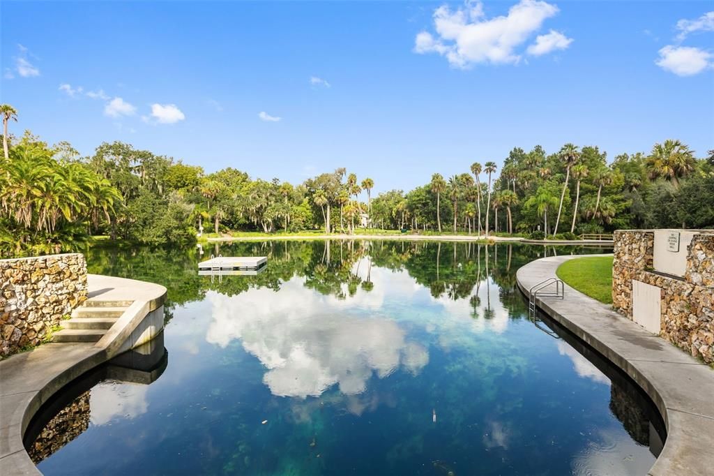 En Venta: $1,050,000 (4 camas, 2 baños, 2884 Pies cuadrados)