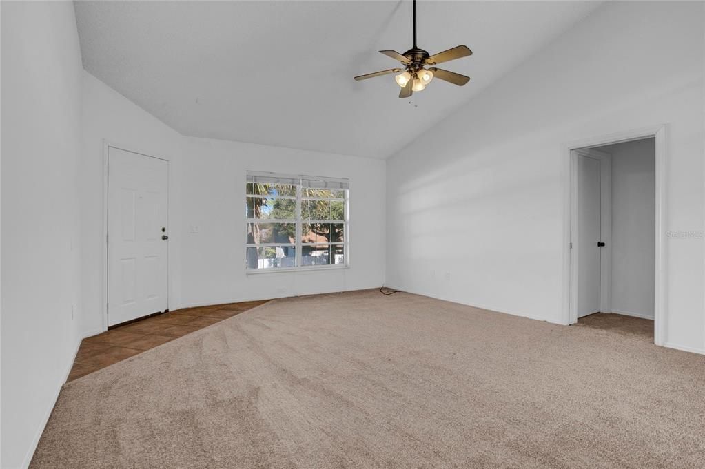 В аренду: $1,395 (2 спален, 2 ванн, 840 Квадратных фут)