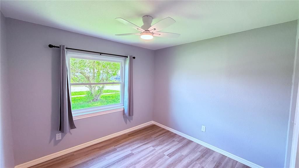 For Rent: $1,825 (3 beds, 1 baths, 975 Square Feet)