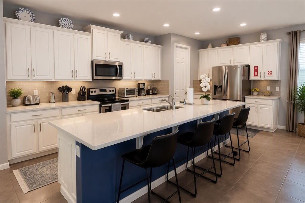 En Venta: $729,000 (9 camas, 6 baños, 4363 Pies cuadrados)