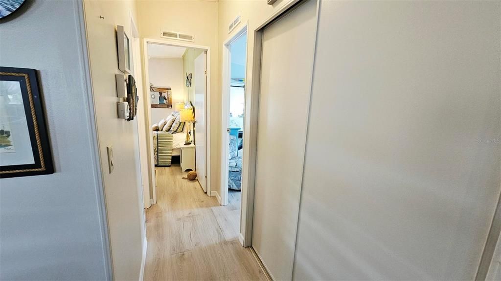 For Rent: $3,200 (2 beds, 2 baths, 897 Square Feet)