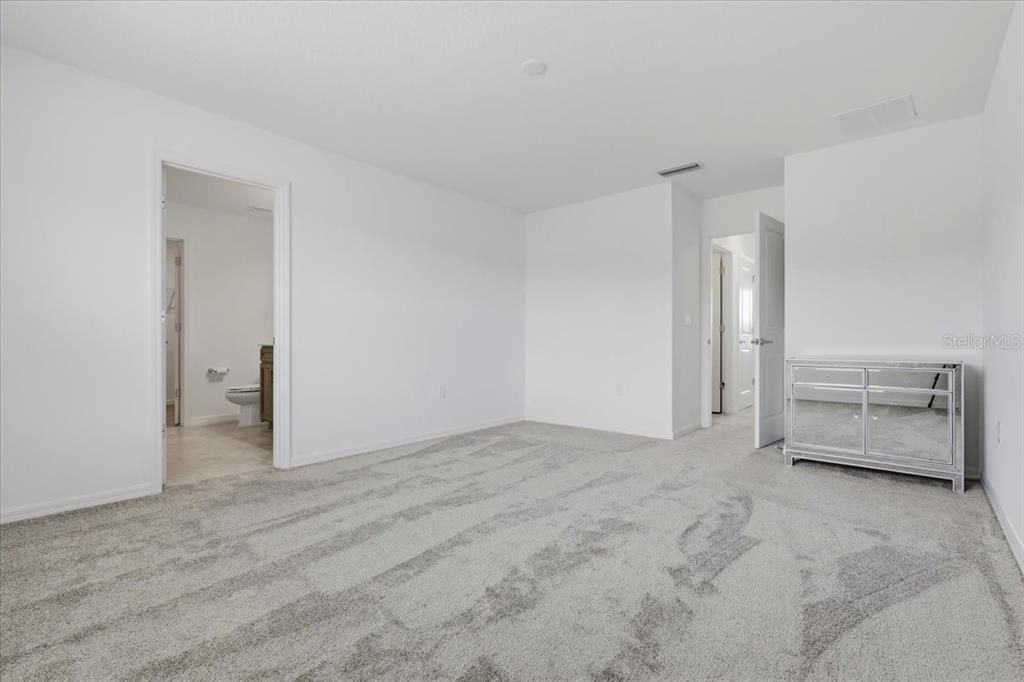 На продажу: $469,000 (4 спален, 3 ванн, 2096 Квадратных фут)