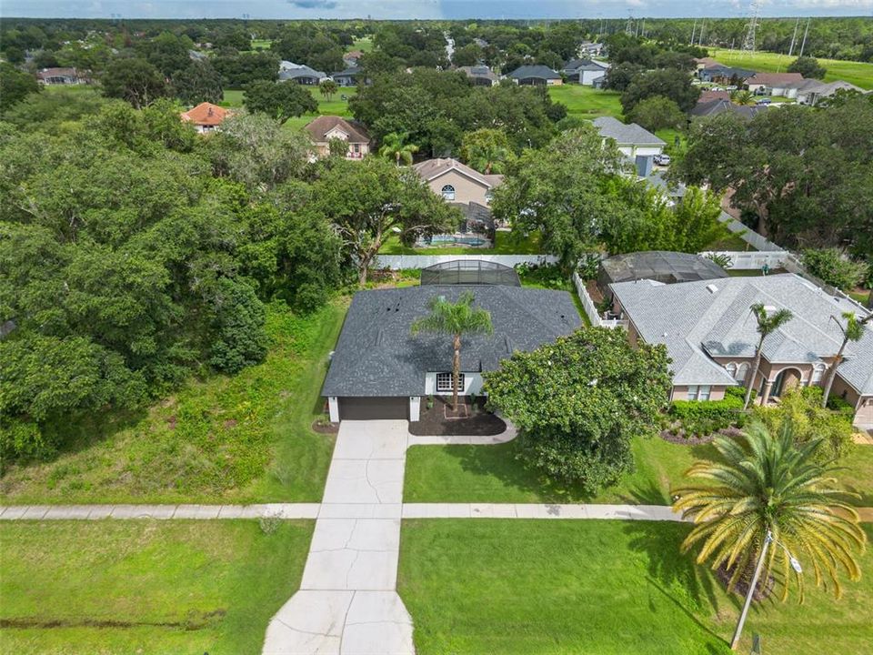 En Venta: $515,000 (4 camas, 2 baños, 2370 Pies cuadrados)