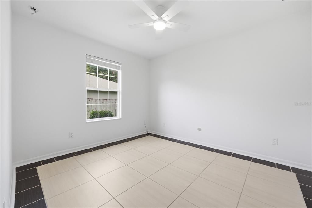 En Venta: $294,500 (3 camas, 2 baños, 1444 Pies cuadrados)
