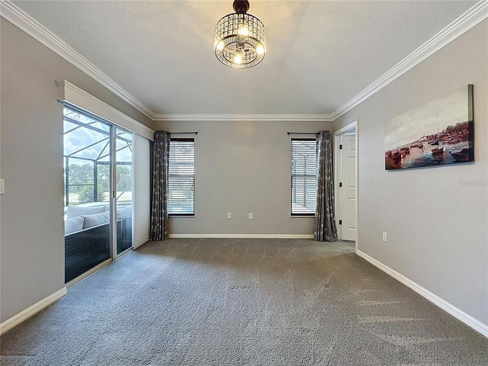 For Sale: $359,000 (4 beds, 3 baths, 1542 Square Feet)