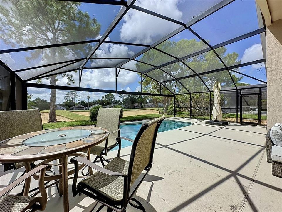 For Sale: $359,000 (4 beds, 3 baths, 1542 Square Feet)