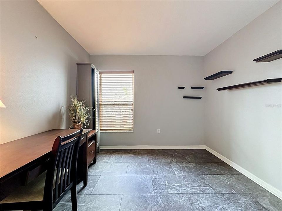 For Sale: $359,000 (4 beds, 3 baths, 1542 Square Feet)