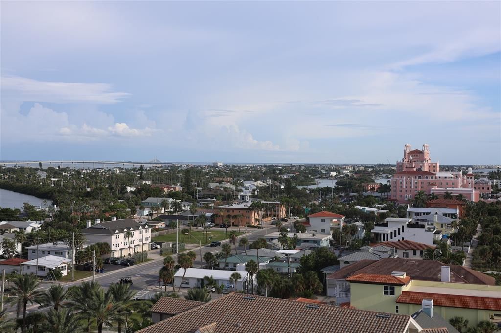 En Venta: $799,000 (2 camas, 2 baños, 1410 Pies cuadrados)