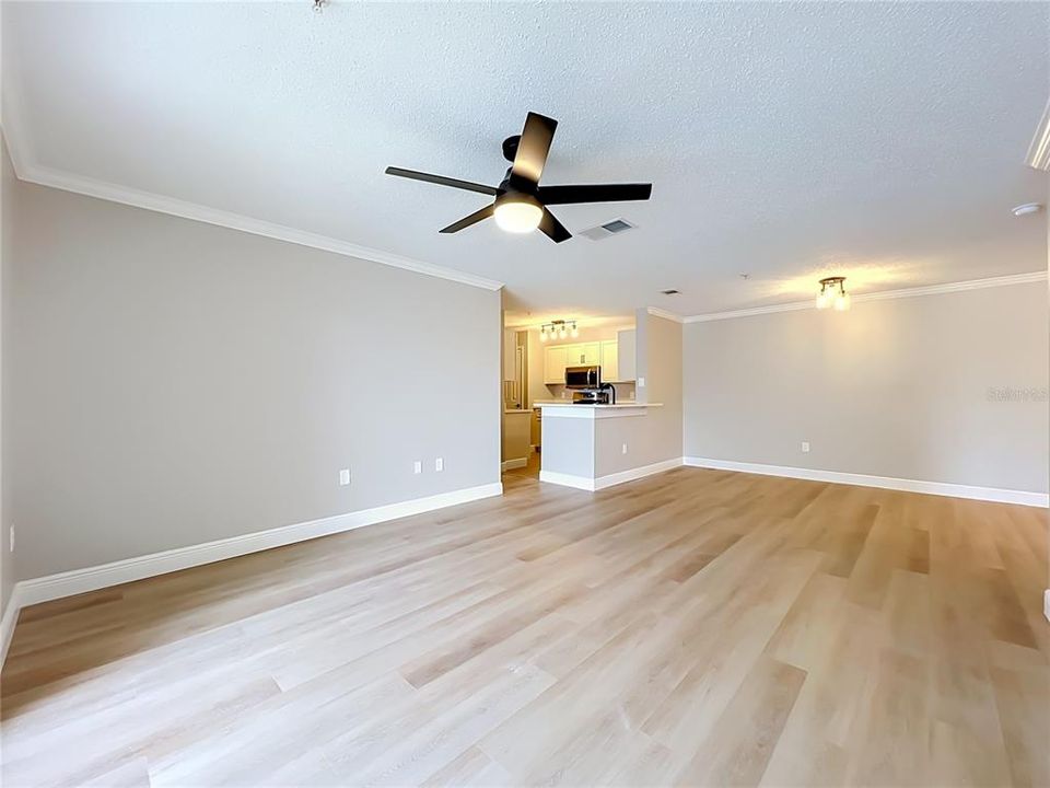 For Sale: $239,900 (3 beds, 2 baths, 1180 Square Feet)