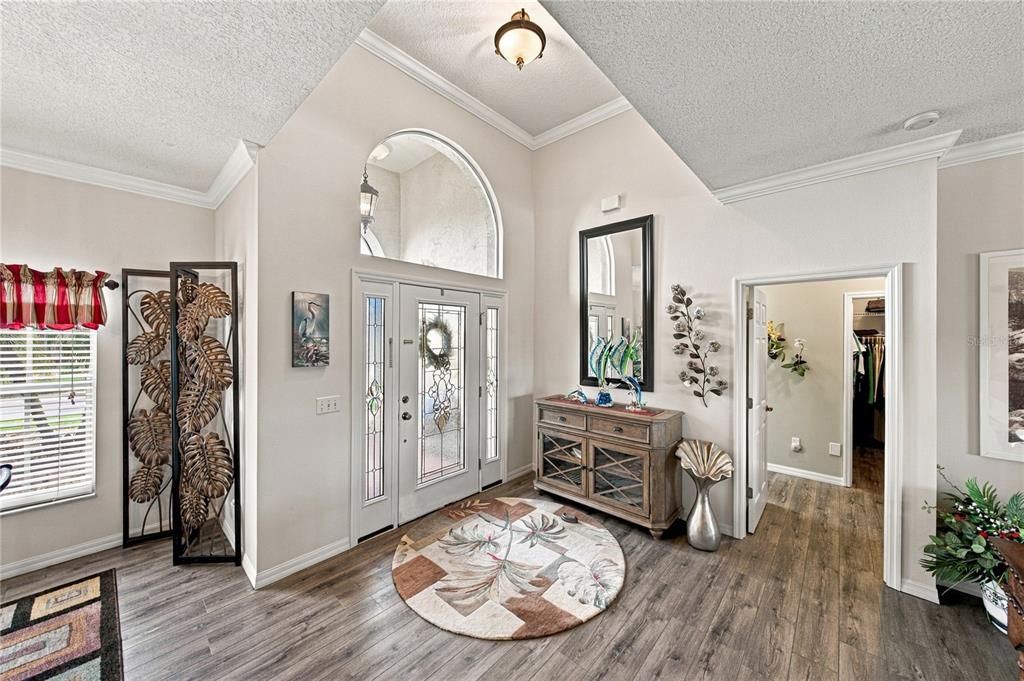 For Sale: $449,000 (3 beds, 2 baths, 2229 Square Feet)