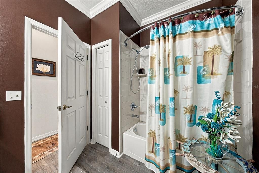 For Sale: $449,000 (3 beds, 2 baths, 2229 Square Feet)