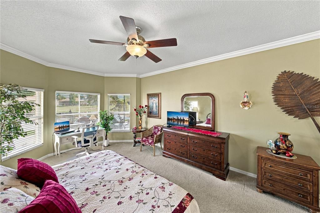 For Sale: $449,000 (3 beds, 2 baths, 2229 Square Feet)