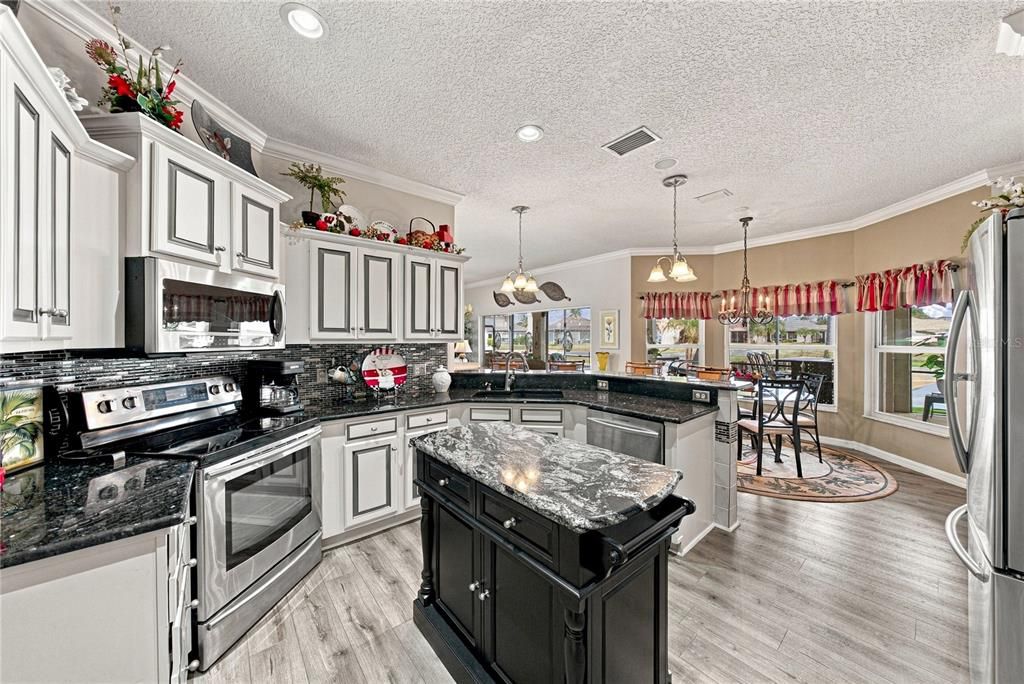 For Sale: $449,000 (3 beds, 2 baths, 2229 Square Feet)