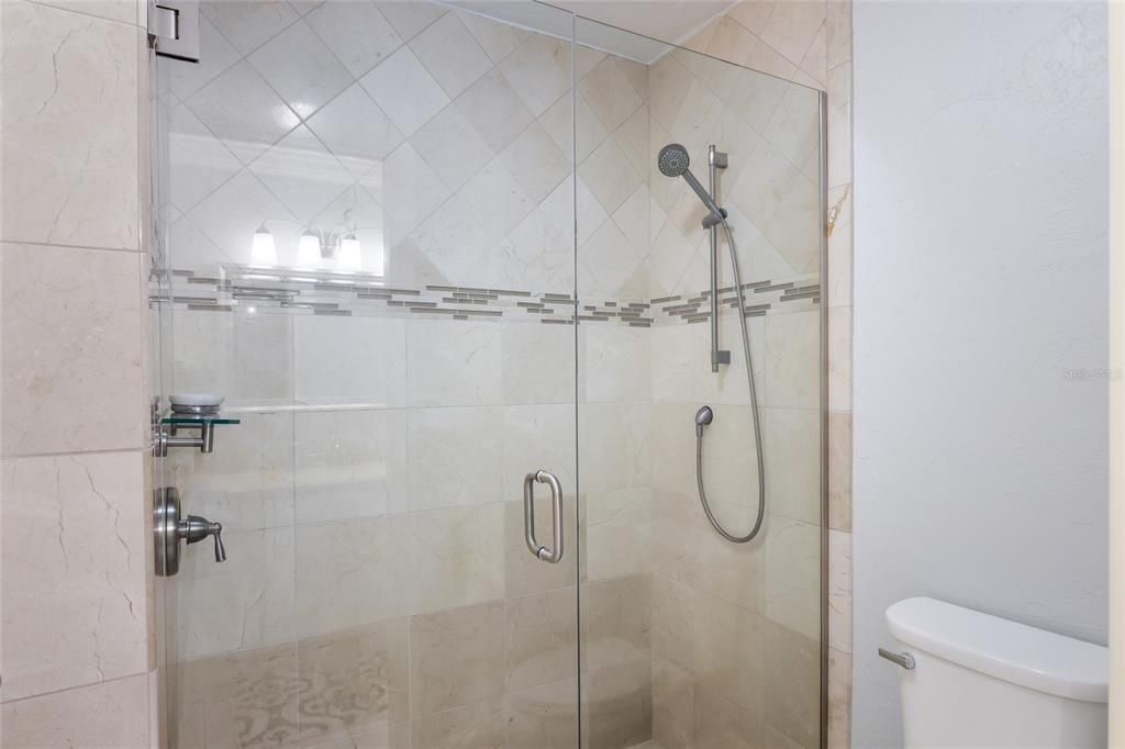 En Venta: $2,490,000 (4 camas, 4 baños, 4307 Pies cuadrados)