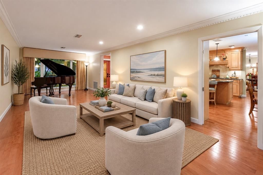 En Venta: $2,490,000 (4 camas, 4 baños, 4307 Pies cuadrados)