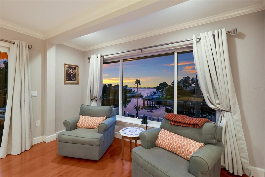 En Venta: $2,490,000 (4 camas, 4 baños, 4307 Pies cuadrados)