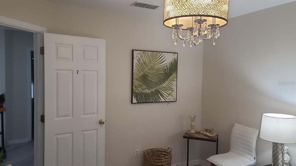 For Sale: $690,900 (7 beds, 4 baths, 4133 Square Feet)