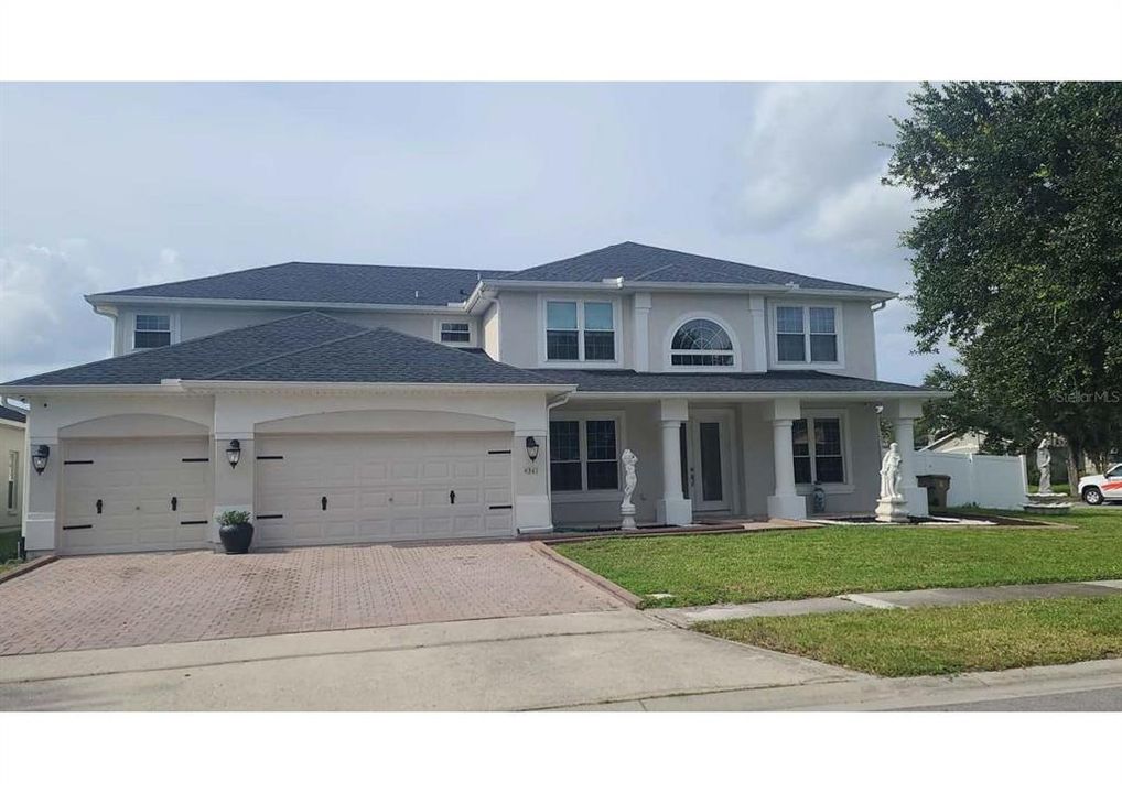 For Sale: $690,900 (7 beds, 4 baths, 4133 Square Feet)
