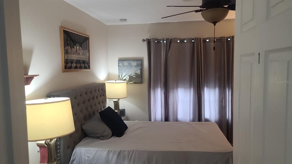 For Sale: $690,900 (7 beds, 4 baths, 4133 Square Feet)