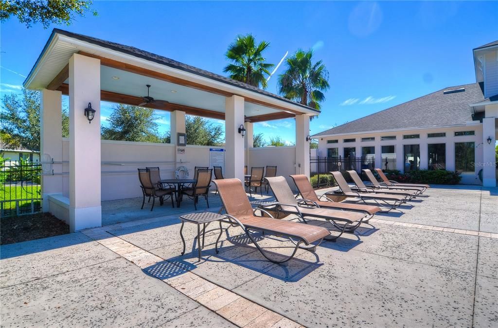 For Sale: $599,000 (3 beds, 2 baths, 2421 Square Feet)