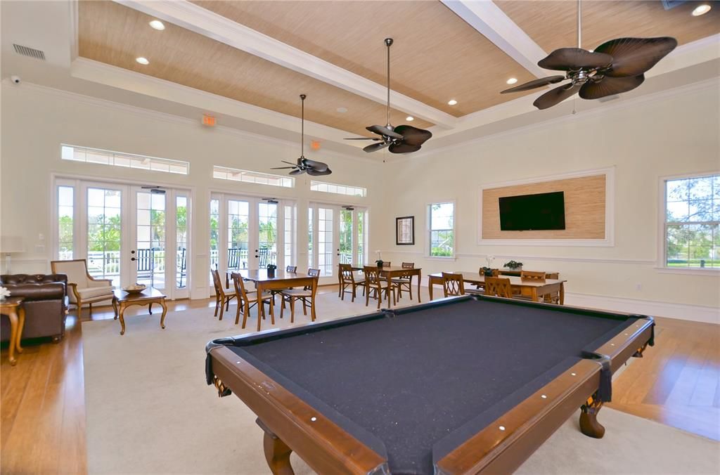 For Sale: $599,000 (3 beds, 2 baths, 2421 Square Feet)
