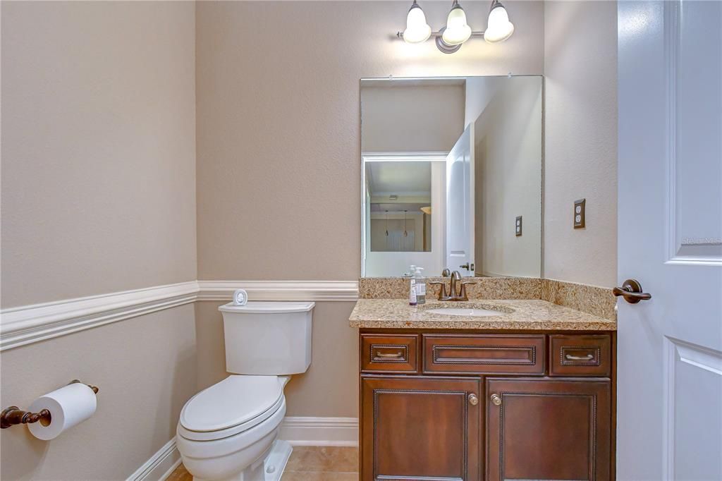 For Sale: $599,000 (3 beds, 2 baths, 2421 Square Feet)