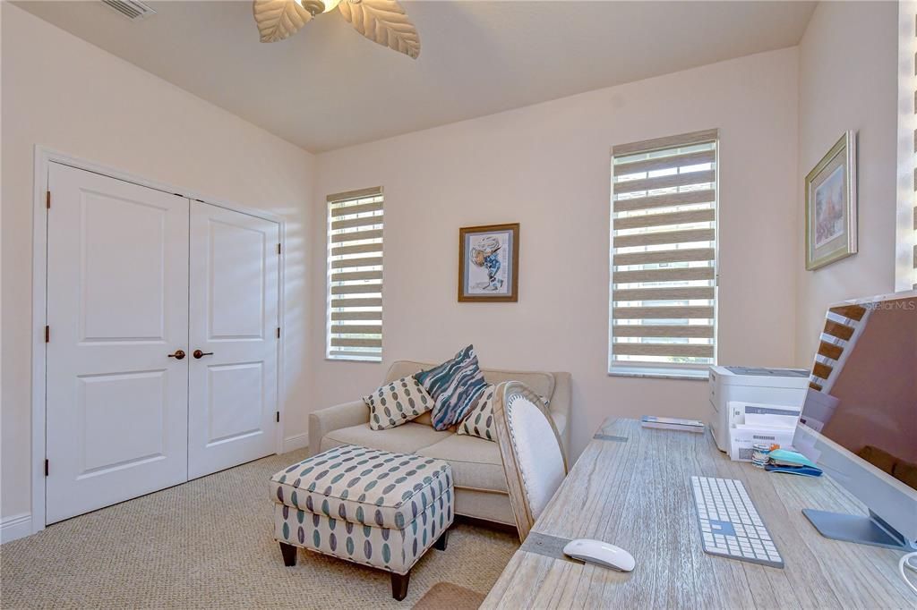 For Sale: $599,000 (3 beds, 2 baths, 2421 Square Feet)