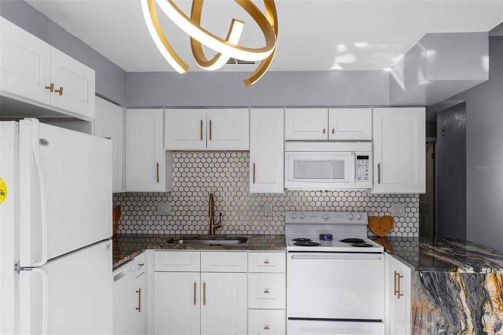 En Venta: $299,000 (3 camas, 1 baños, 1016 Pies cuadrados)