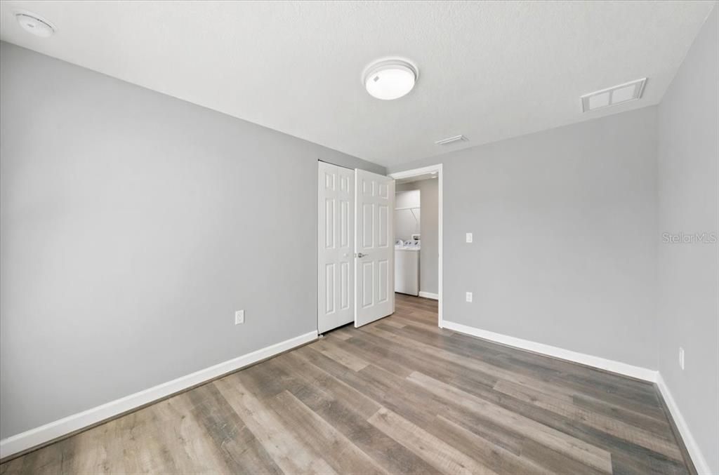 For Sale: $349,900 (4 beds, 2 baths, 1385 Square Feet)
