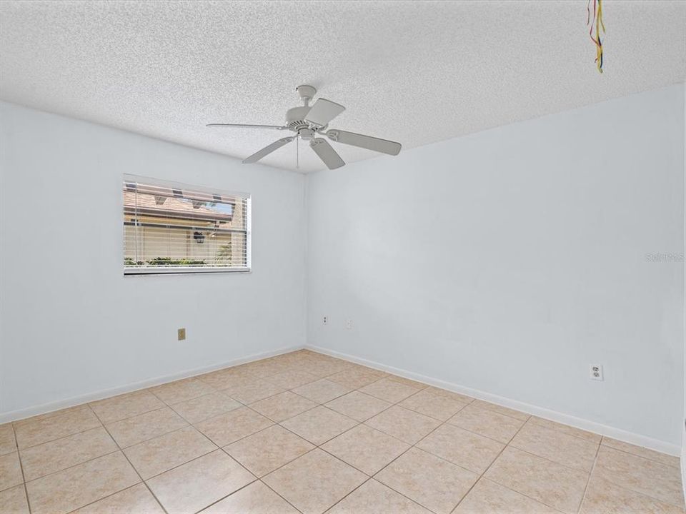 En Venta: $209,000 (2 camas, 2 baños, 1022 Pies cuadrados)