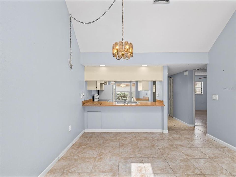 En Venta: $209,000 (2 camas, 2 baños, 1022 Pies cuadrados)