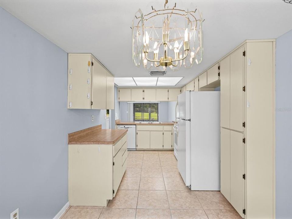 En Venta: $209,000 (2 camas, 2 baños, 1022 Pies cuadrados)